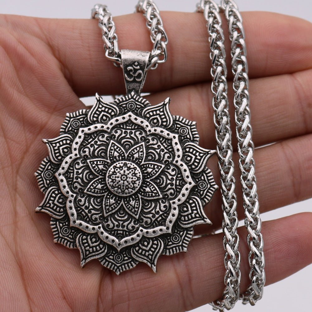 Zinc Alloy Mandala Necklace